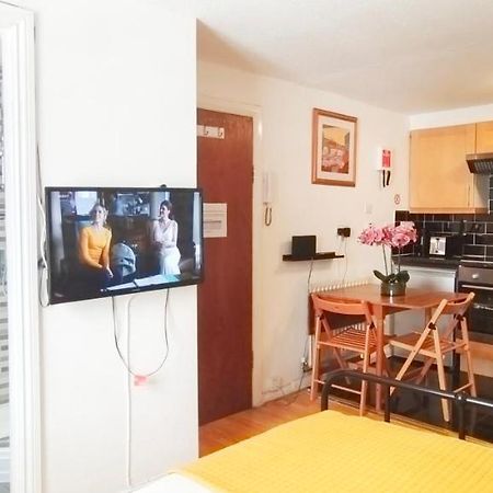 Venus 218 Flat 4 At Marble Arch Apartment London Exterior photo